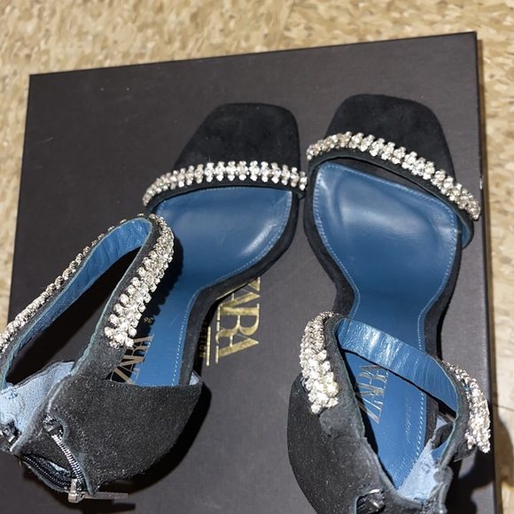 Zara jeweled heels . Worn twice . Perfect condition - Picture 8 of 9